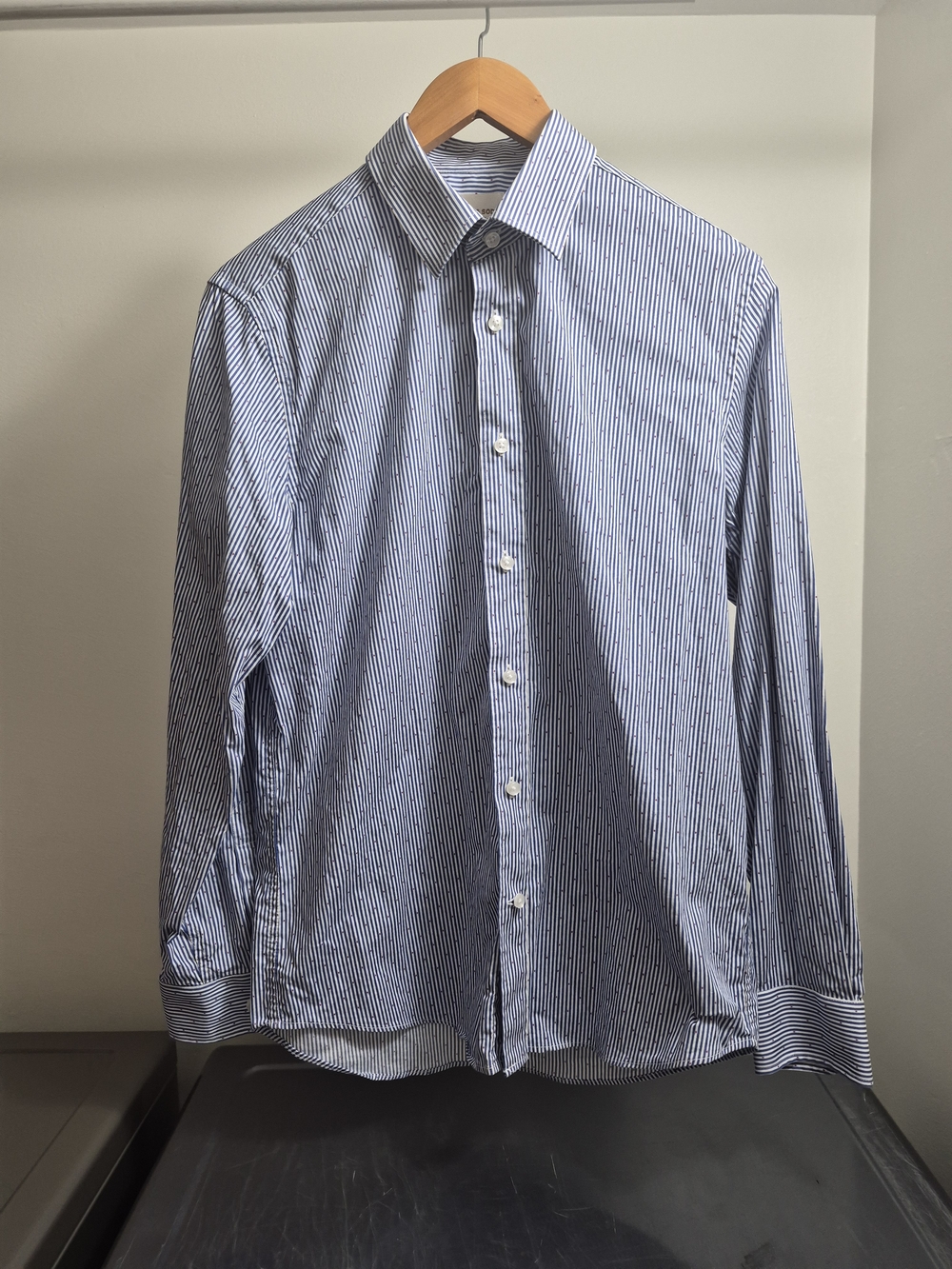 Men's Blue and White Striped Dress Shirt - Classic Button-Down